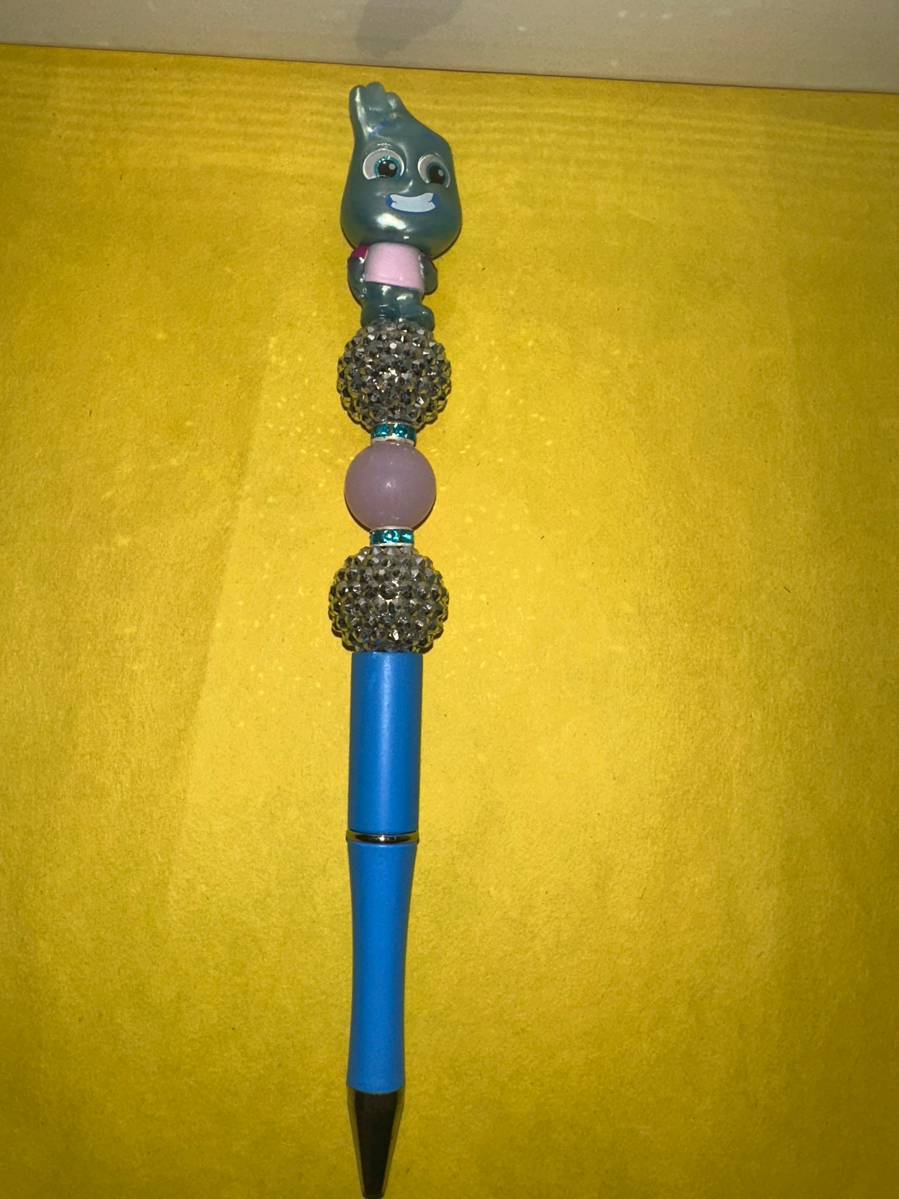 Doorables Pen